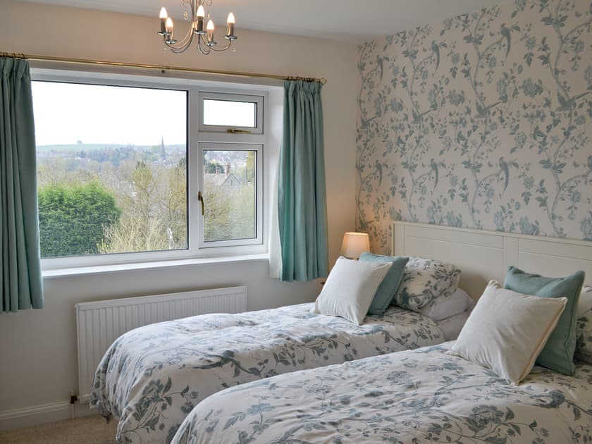 Twin bedroom | Heather House, Bakewell