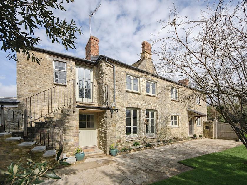 Exterior | Holliers Cottage, Middle Barton, near Chipping Norton