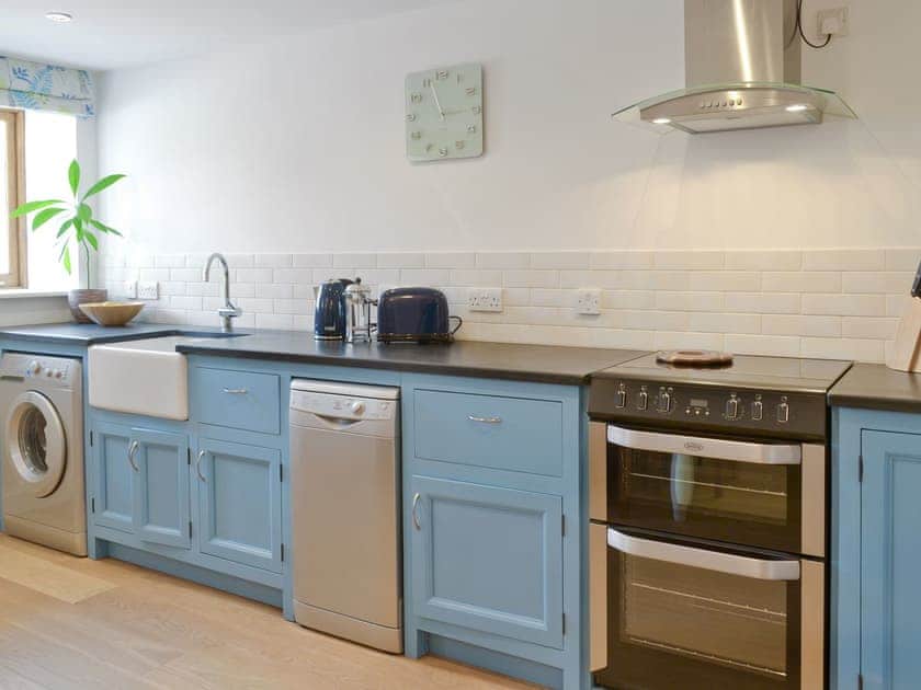 Well-equipped kitchen | Southlake Barn, Dousland, near Yelverton