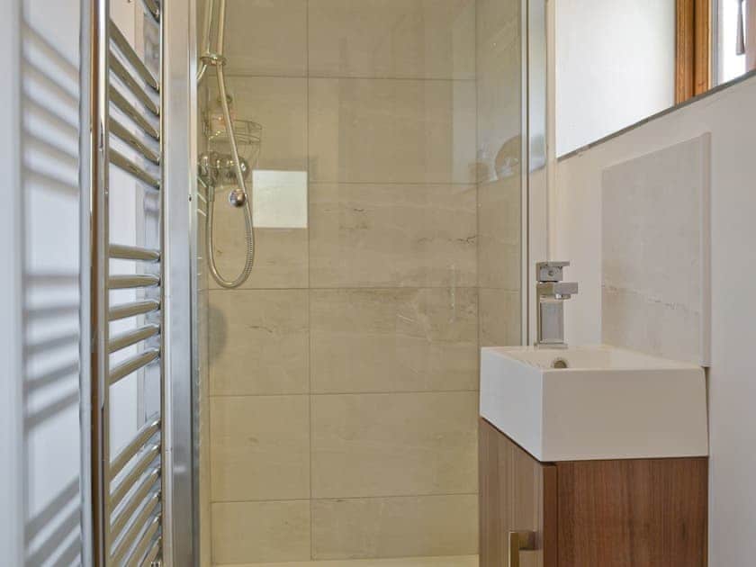 Family shower room | Southlake Barn, Dousland, near Yelverton