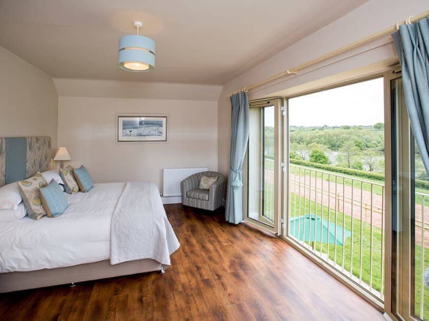 Impressive double bedroom with Juliet balcony | The Rookery - Dinney Farm, Bridgnorth