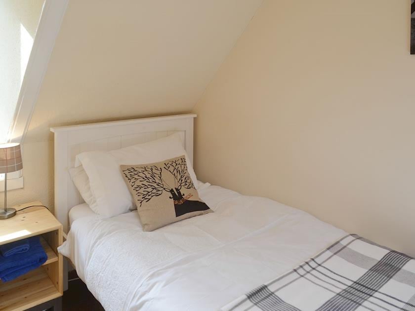 Relaxing single bedroom | Elm Bank, Lochcarron, near Wester Ross