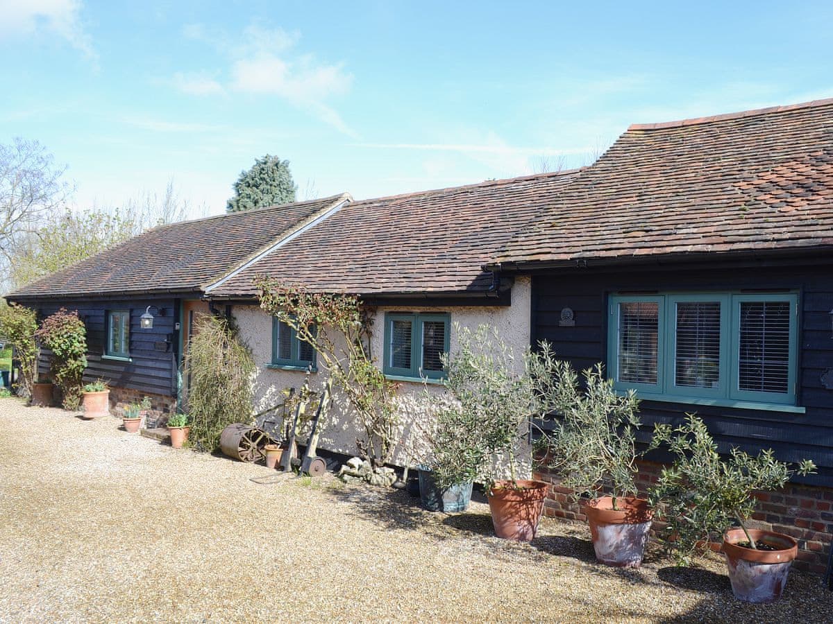 Canterbury Cottages - The Stables