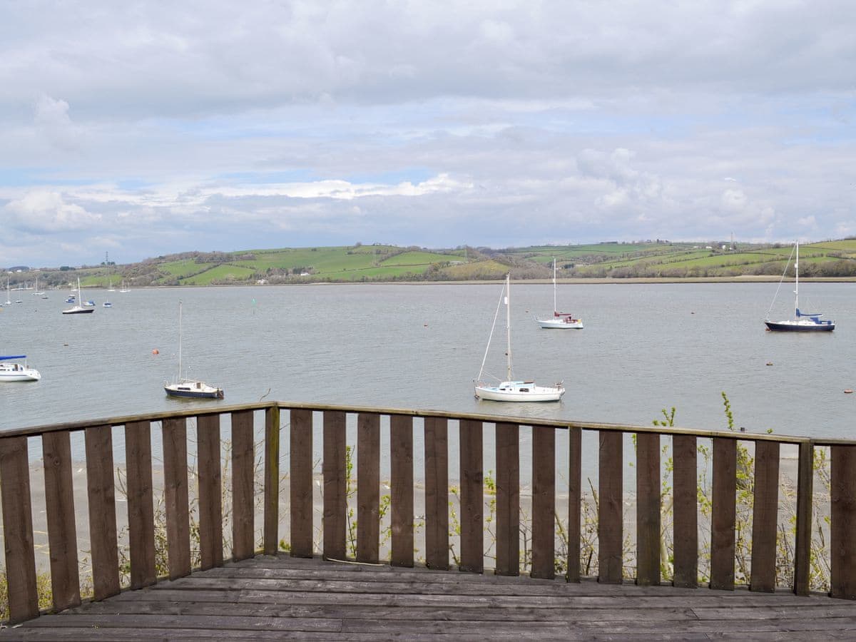 Self-catering cottages in Saltash