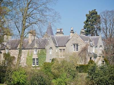 Lochside Garden House
