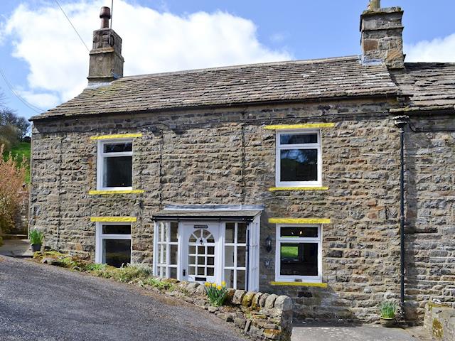 Harthopeburn Cottage Ref Ukc317 In St John S Chapel County