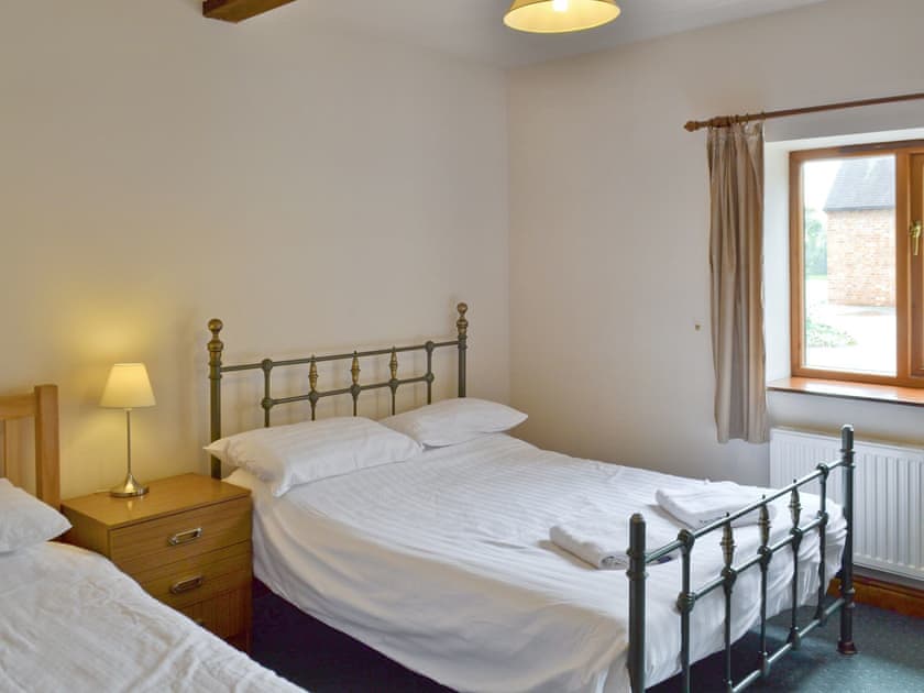Convenient family sized bedroom | The Coach House, Somersal Herbert, near Ashbourne
