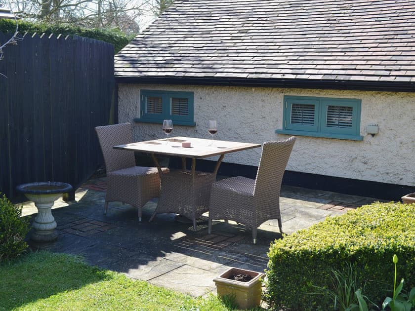 A private and secluded sitting out area to the rear of the property | The Gardener’s Cottage - Canterbury Cottages, Shatterling, near Canterbury