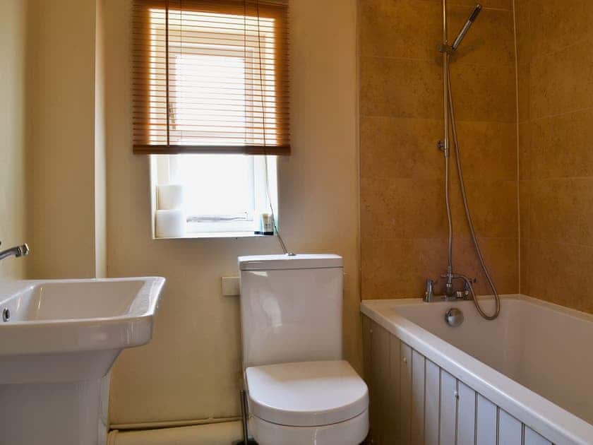 Bathroom | Manor Cottage, Stiffkey, near Wells-next-the-Sea