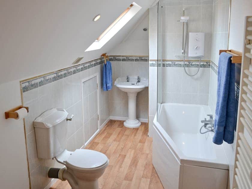 Bathroom | Seasands, Sheringham