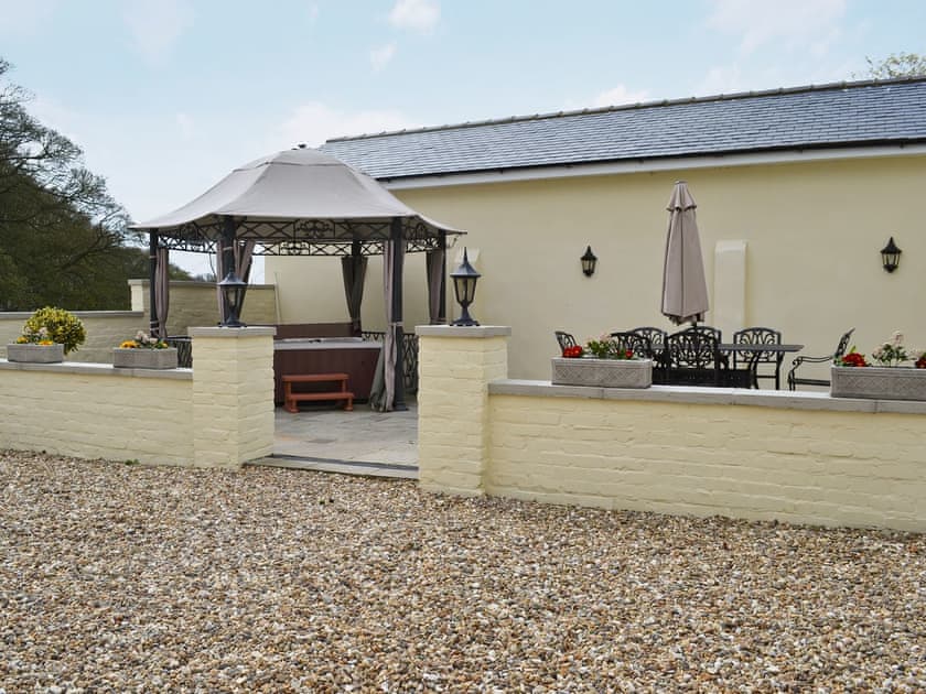 Shower room | Wold House Cottage - Wold Cottage, Nafferton, near Bridlington