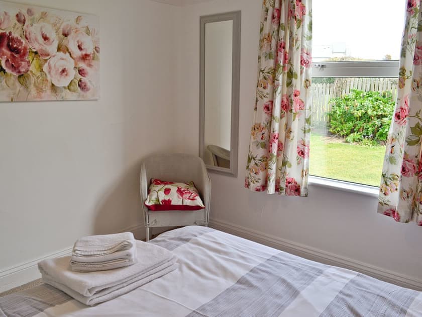 Double bedroom | Polmeor, Polzeath
