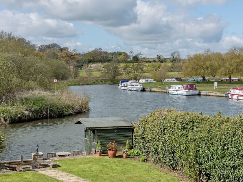 Boasting idyllic river views | Wherryman’s Cottage, Coltishall
