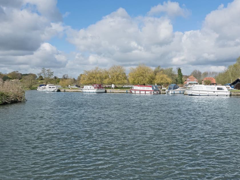 Simply relax and enjoy the river views | Wherryman’s Cottage, Coltishall