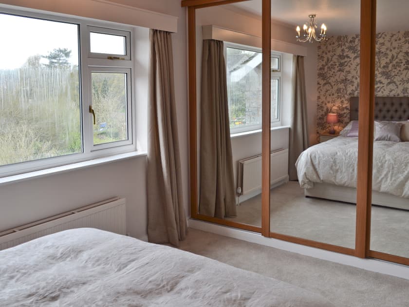 Double bedroom | Heather House, Bakewell