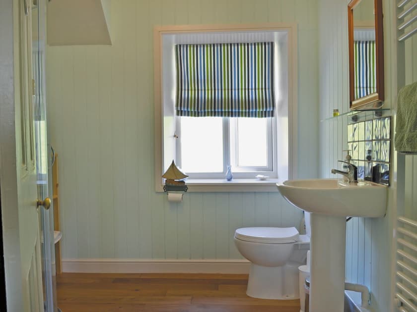Shower room | Bumblebee Cottage, Marske near Richmond
