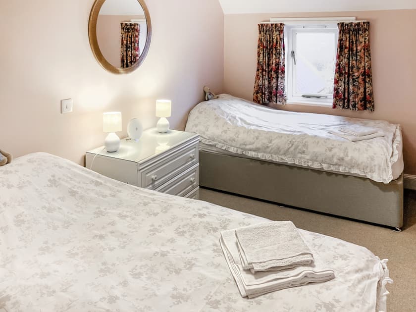 Twin bedroom | Next Door Cottage, Holy Island