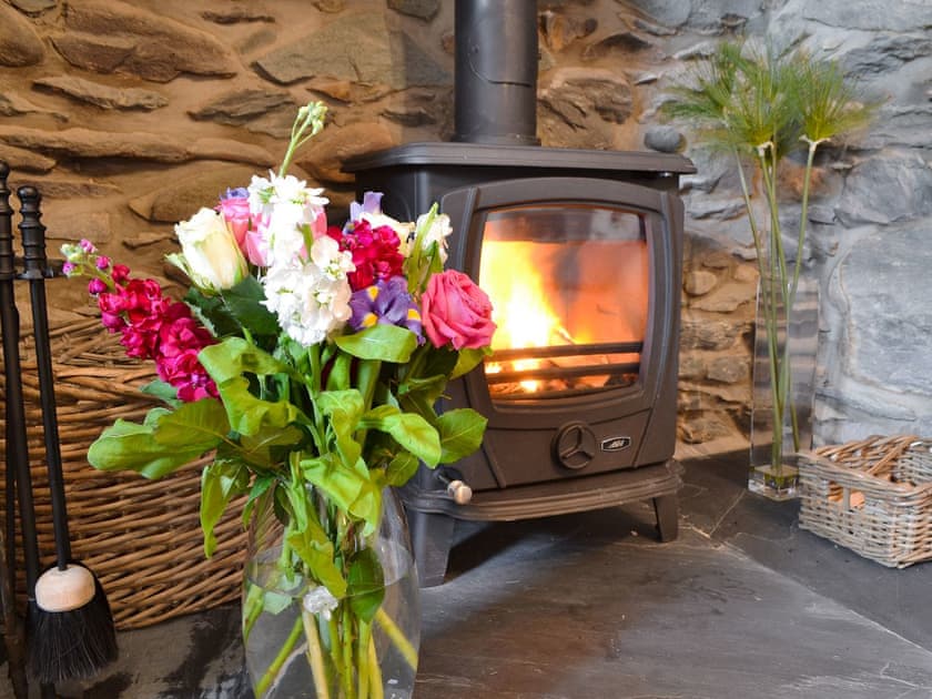 Cosy wood burner | Llifon, Bethesda Bach, near Caernarfon