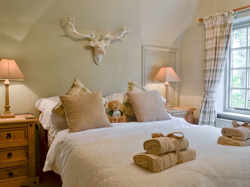 Comfortable double bedroom | Tickton Hall - Tickton Hall Cottage - Tickton Hall Cottages, Beverley