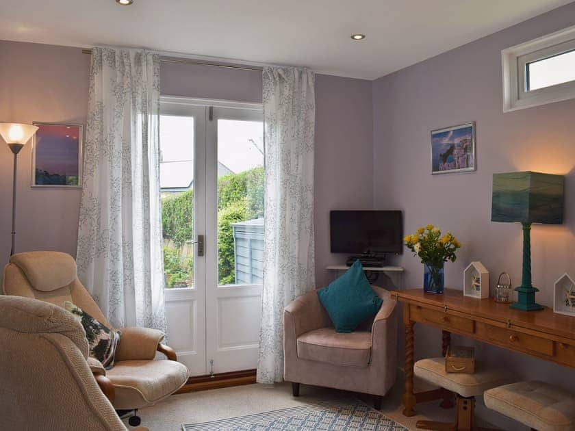 Open plan living/dining room/kitchen | Little Croxley, Wroxall, near Ventnor