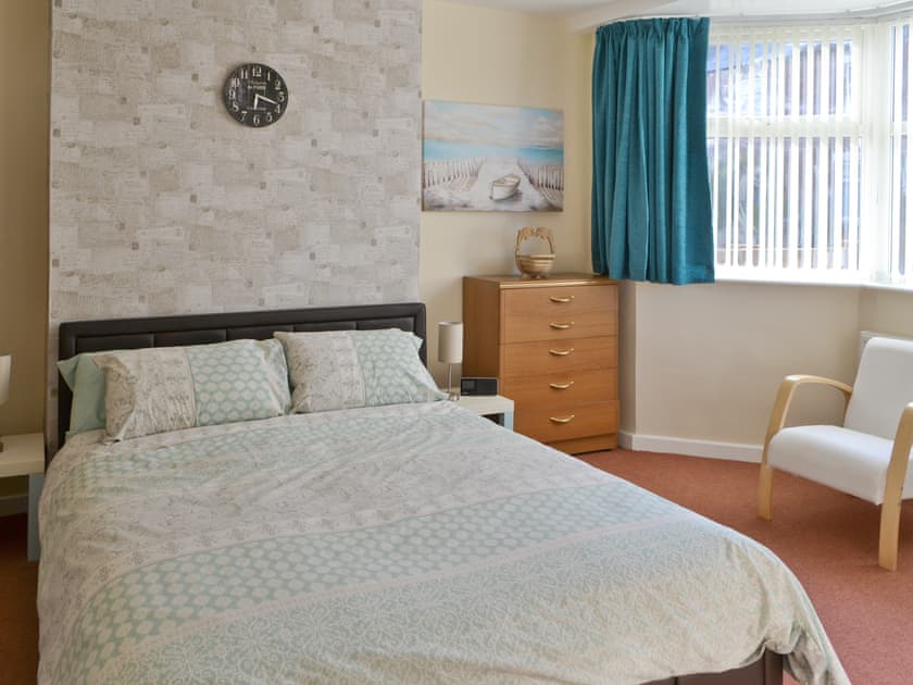 Comfortable double bedroom | Seashells, Newbiggin-by-the-Sea, near Morpeth