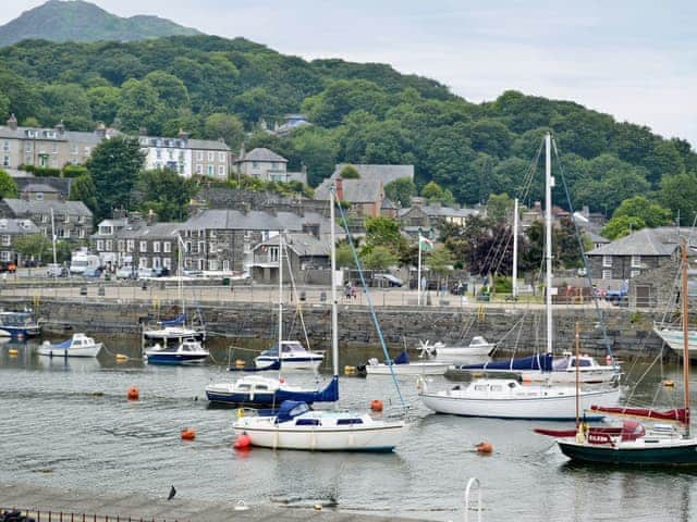 Harbour View Ref Uk6064 In Porthmadog Gwynedd Cottages Com