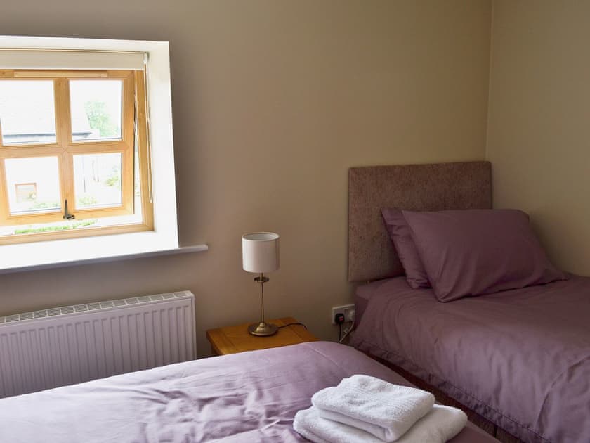 Cosy twin bedroom | 5 The Granary, Pendleton, near Clitheroe