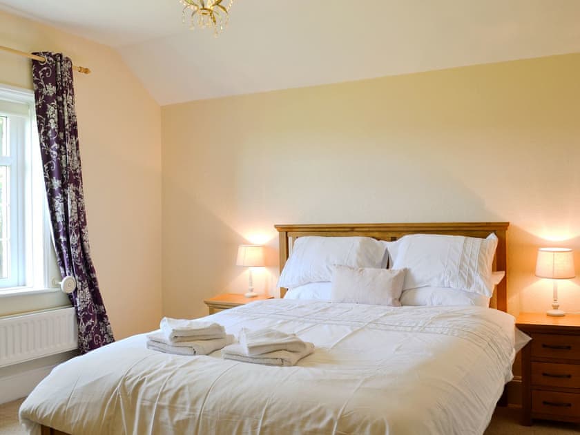 Comfy double bedroom | Cefnaire, Newtown