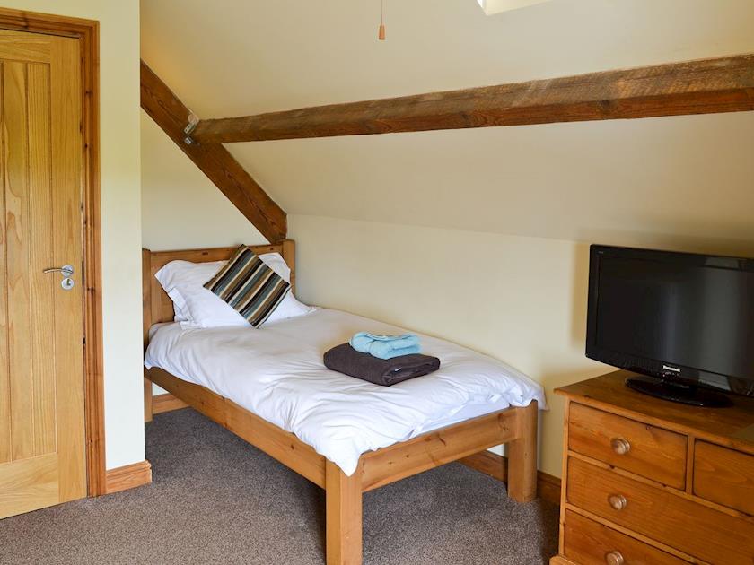 Twin bedroom | The Roost - Manor Farm Cottages, Buckton, near Flamborough