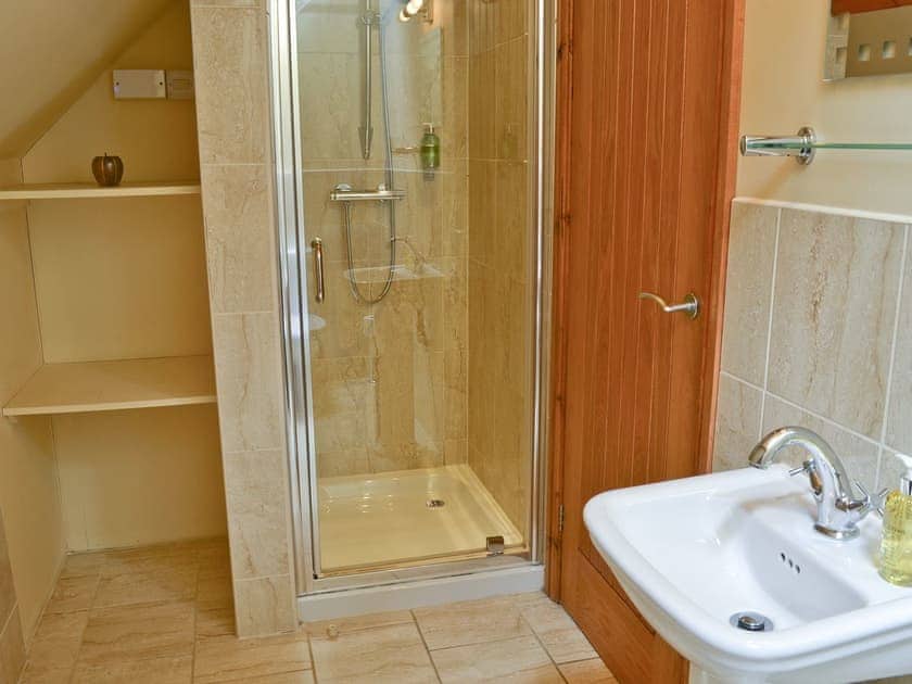 Shower room | The Roost - Manor Farm Cottages, Buckton, near Flamborough