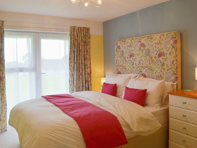 The romantic and cosy double bedroom | Tamar Ten, St Ann’s Chapel, near Callington