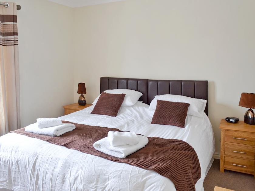 Light and airy double bedroom | Harbour View, Castletown