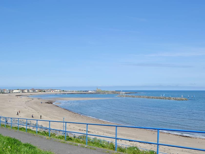 Newbiggin-by-the-Sea | Northumberland, England |