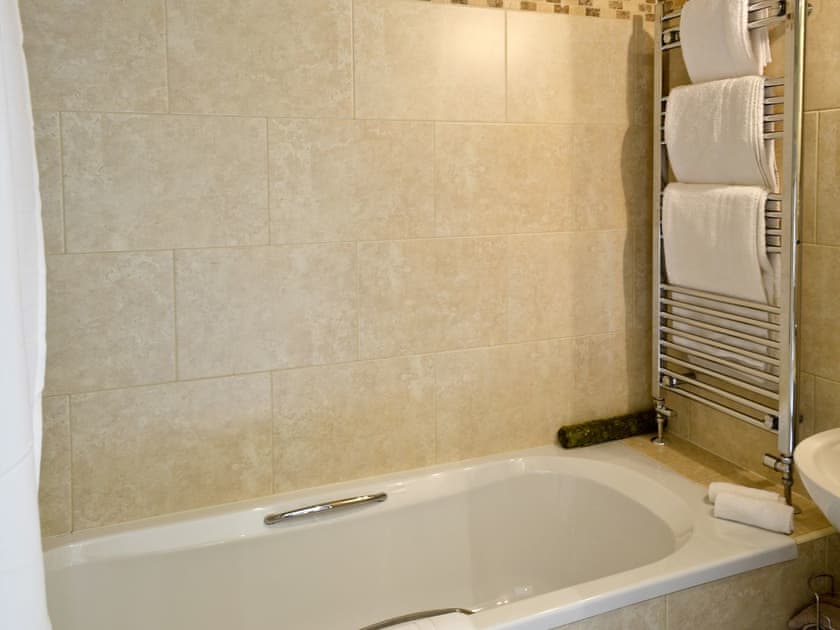 Bathroom with shower over bath | The Pavilion, Killerby, near Scarborough