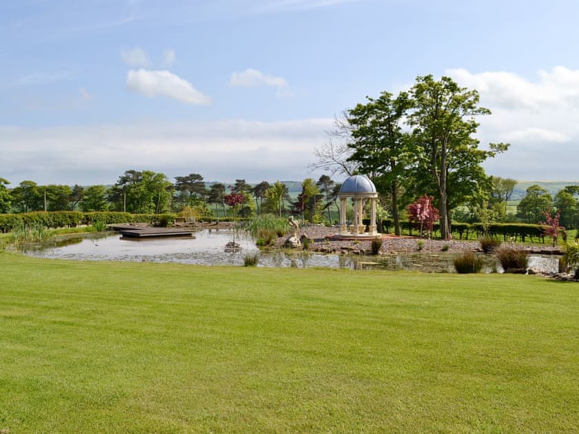 Mature garden with lake | The Pavilion, Killerby, near Scarborough