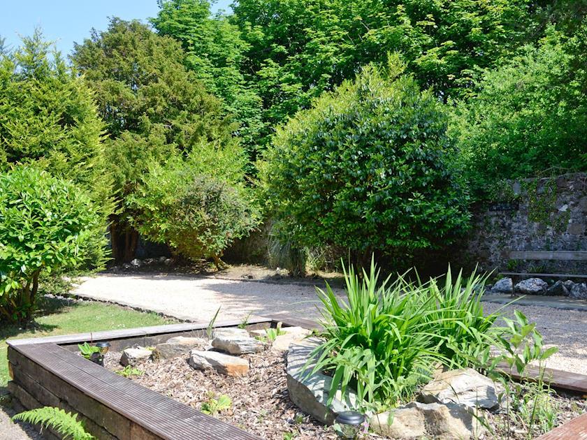 Garden | Baron Cliff Lodge, Cove, near Helensburgh