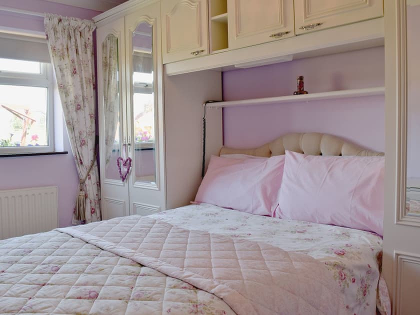 Double bedroom | Leanda Lodge, Burgh Castle, near Great Yarmouth