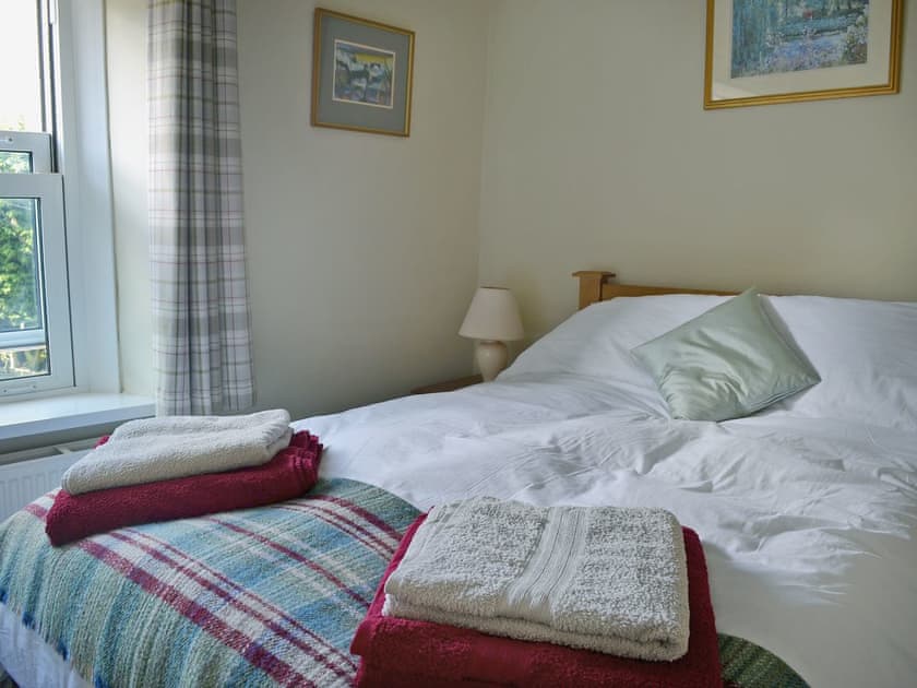 Charming double bedroom | Gardenwell Cottage, Burtersett, near Hawes