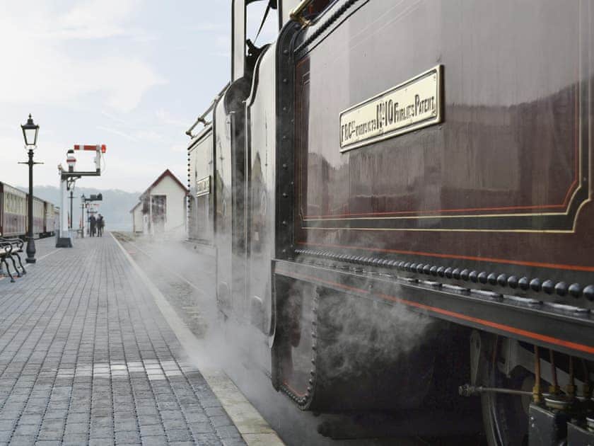 Porthmadog Station | Snowdonia Mountains and Coast, Wales