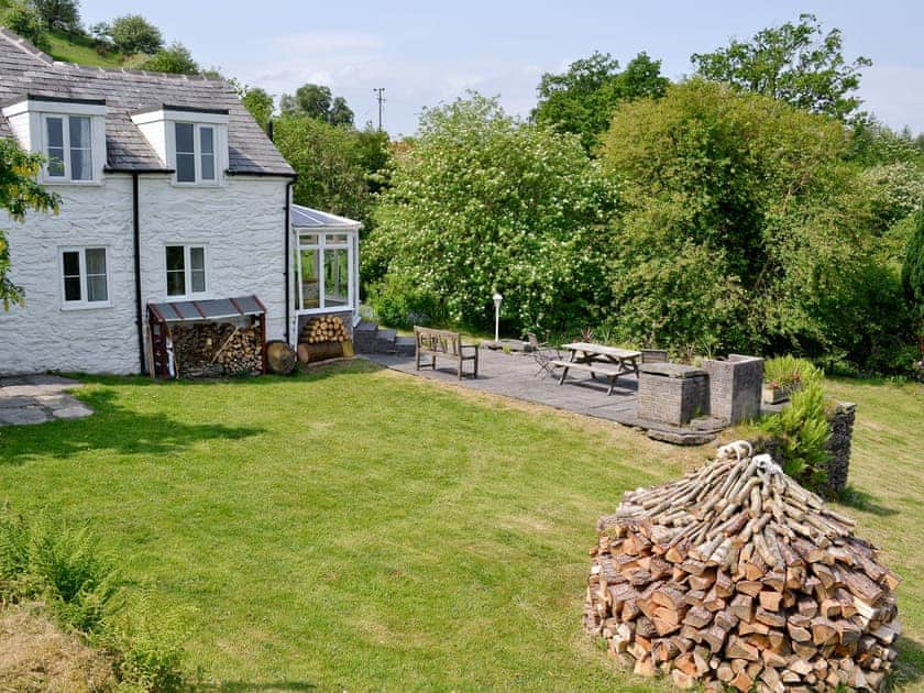 Cae Cynddelw Ref Uk6042 In Llandderfel Near Bala Gwynedd Cottages Com