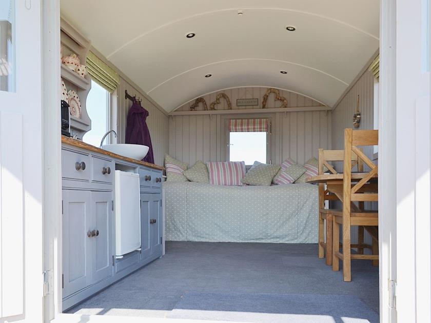 Modest open living area | The Lincoln Longwool - West Hale Shepherd’s Huts, Burton Fleming, near Filey