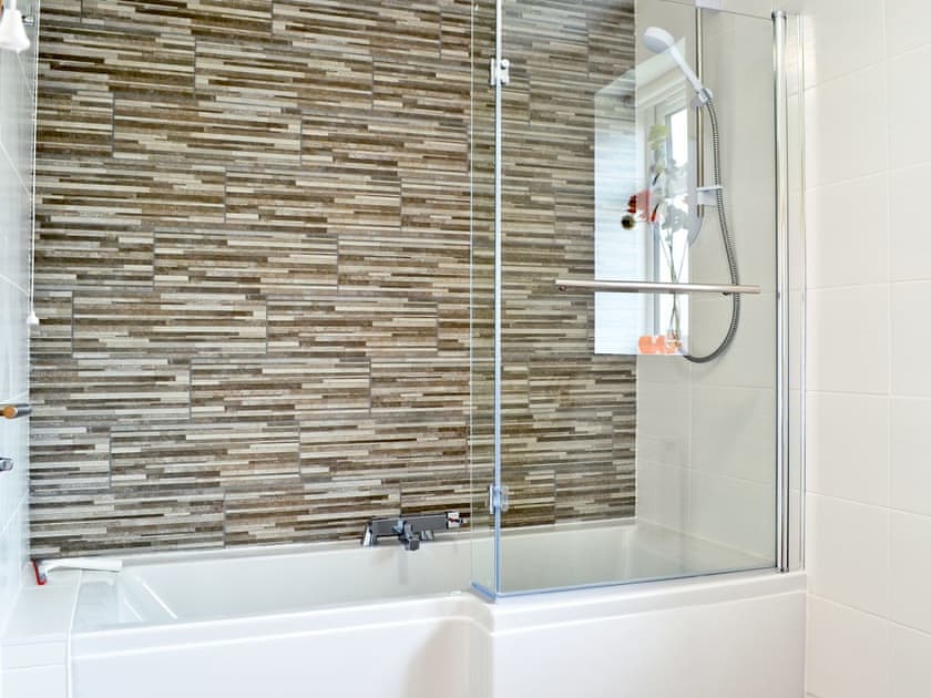 Bathroom | Llifon, Bethesda Bach, near Caernarfon