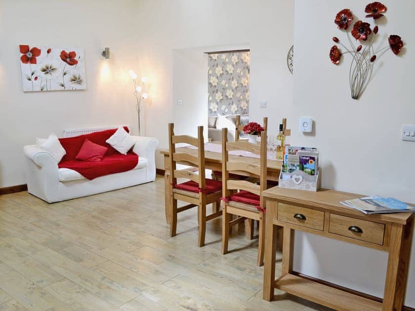 Spacious kitchen/dining room | Blackthorn Cottage, Swan Pool, near Falmouth