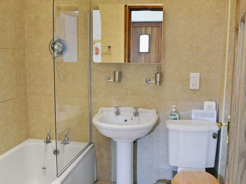 Bathroom | Blackthorn Cottage, Swan Pool, near Falmouth