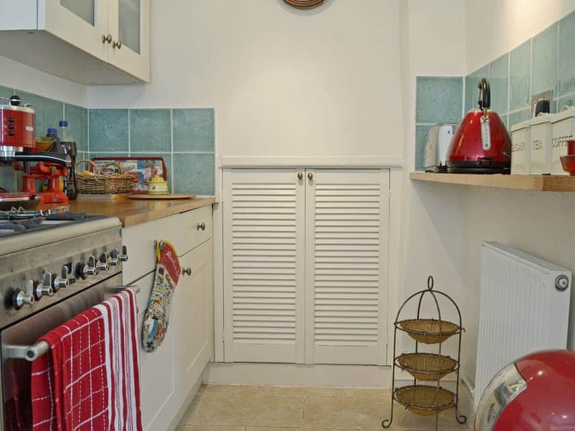 Well equipped kitchen | Yeomans Cottage, Wells
