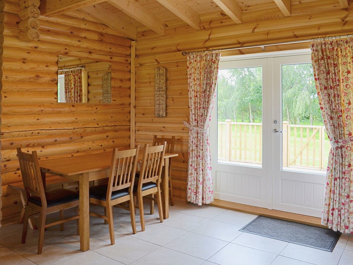 Quail Lodge - Holiday lodge in Yorkshire - Image 5