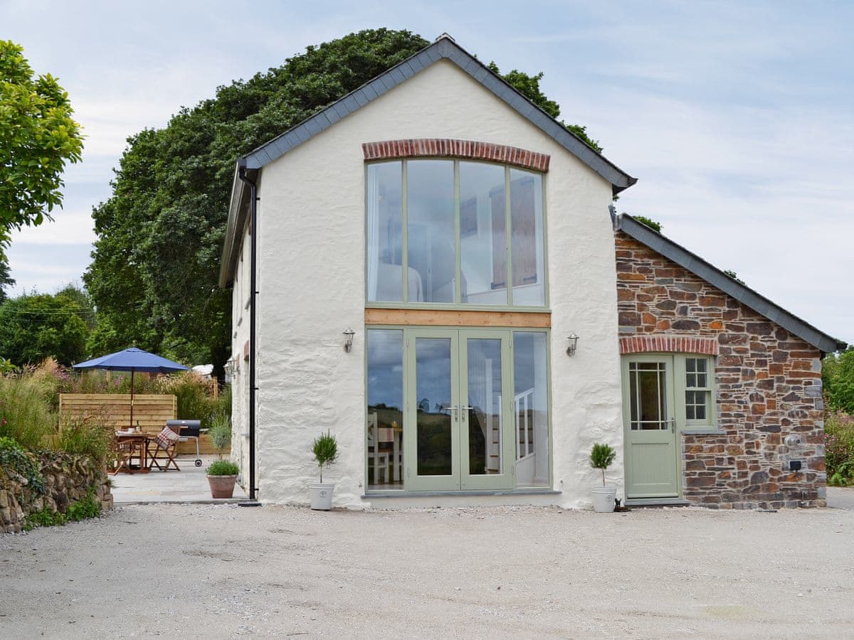 Lavender Cottage Ref Ukc591 In Kea Near Truro Cornwall