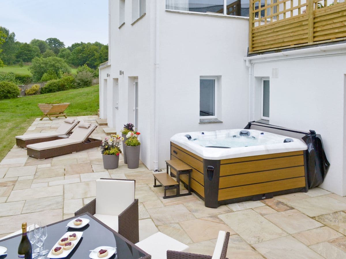 Horselake Farm Cottages - Honey Pippin