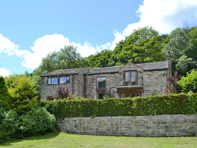 Lee Cottage Ref Ukc697 In Heptonstall Near Hebden Bridge