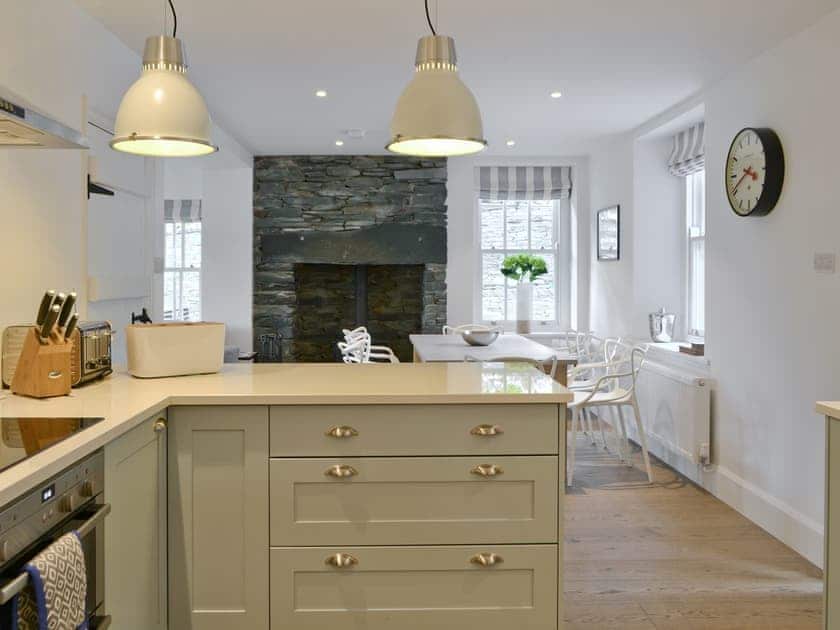 Well-equipped kitchen | Dale View, Little Langdale near Ambleside